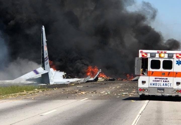 ΗΠΑ: Συνετρίβη στρατιωτικό C-130 στην Τζόρτζια κοντά σε διεθνές αεροδρόμιο (φωτό, βίντεο) (upd)