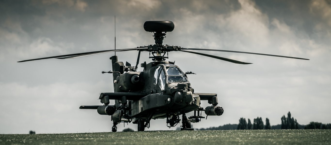 Βίντεο: Το επιθετικό ελικόπτερο Boeing AH-64 Apache