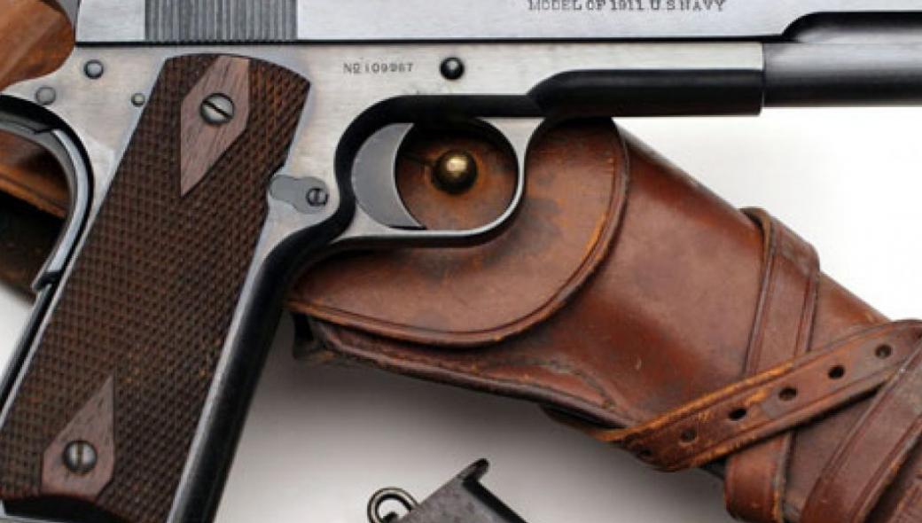 COLT M1911: Το θρυλικό «σαρανταπεντάρι» του ΕΣ (βίντεο)