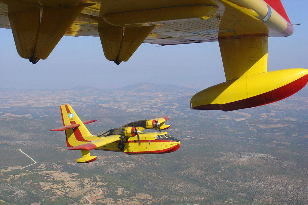 Σε οριακή  κατάσταση ο στόλος των πυροσβεστικών αεροσκαφών: Από τα 18 πετούν τα 10