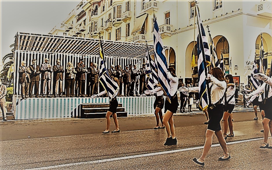 Νέα καταγγελία μαθητών: «Απειλούσαν στρατιώτες με στρατοδικεία – Ζήτησαν από εμάς να φωνάξουμε για τη Μακεδονία»