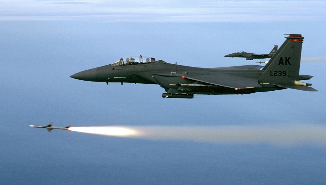 F-15E Strike Eagle της USAF προσγειώνονται σε τουρκική βάση! (βίντεο)