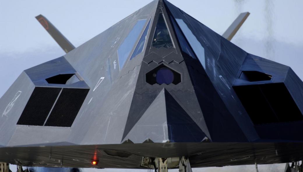 F-117: Οι παλαίμαχοι των stealth πετούν ακόμη στη Νεβάδα