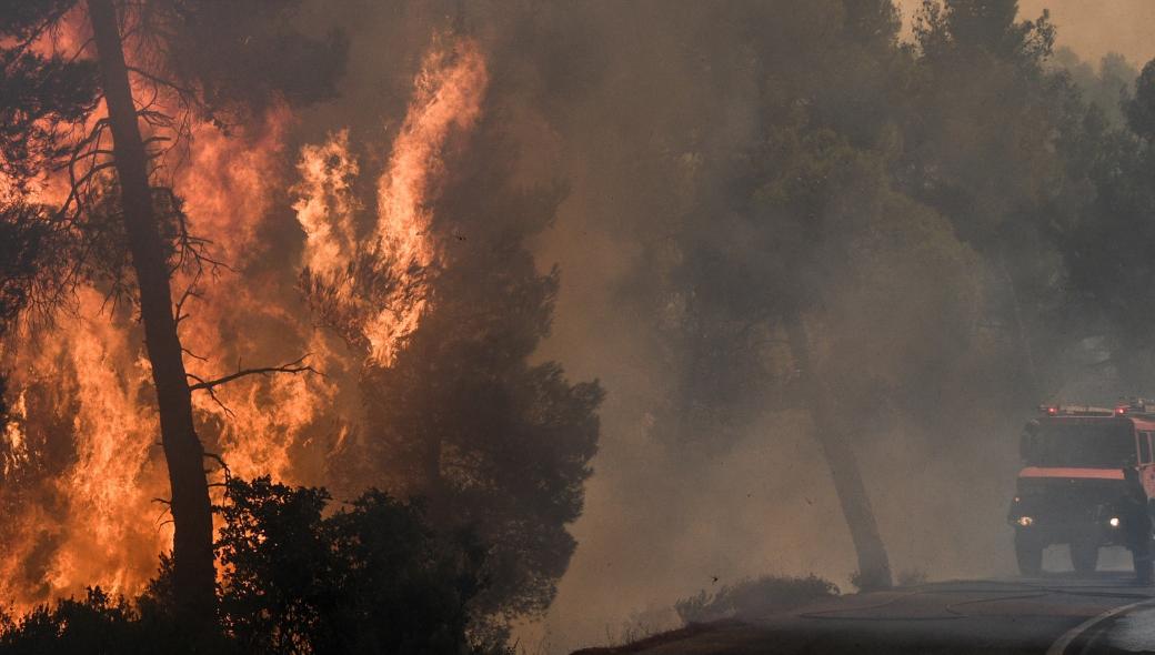 Πυρκαγιά στο Ευπάλιο Φωκίδας – Εκκενώθηκαν 2 χωριά