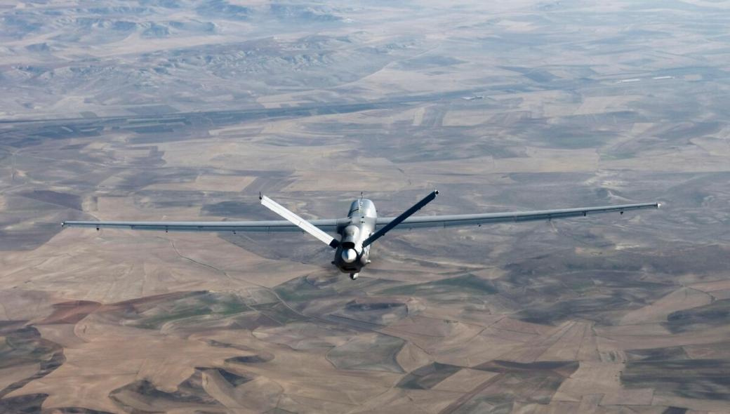 Νέα απειλή στο Αιγαίο: Τουρκικά UAV εμφανίζονται από το πουθενά! – Απονηώνονται από «ψαρότρατες»