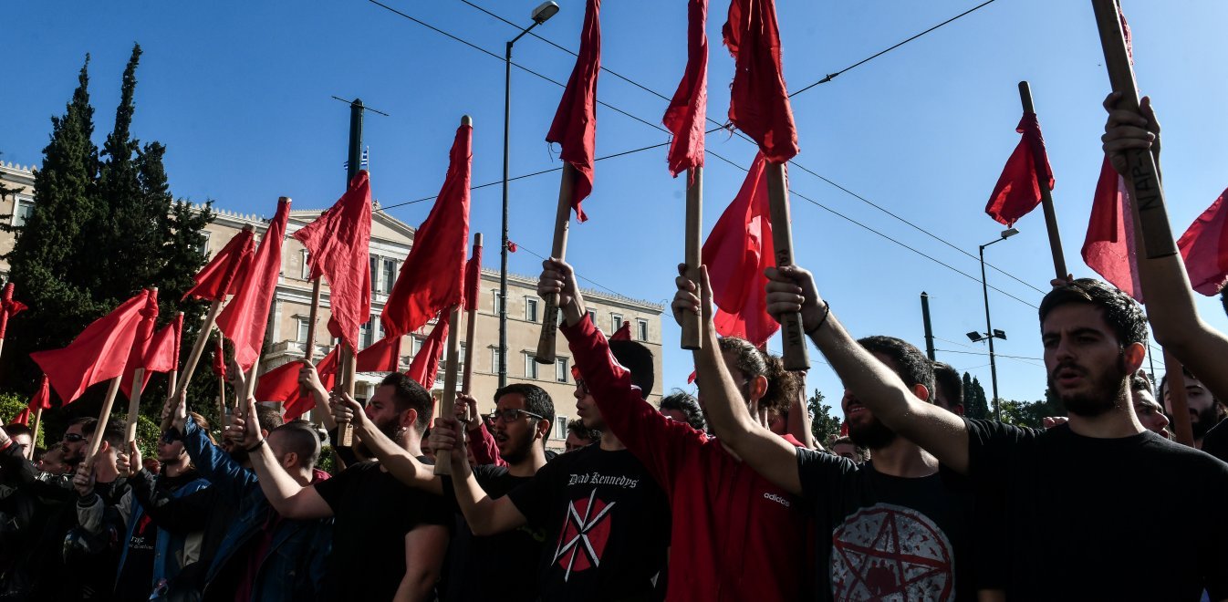 Επεισόδια στο φοιτητικό συλλαλητήριο – Τραυματίστηκαν δύο φωτορεπόρτερ (φωτό)