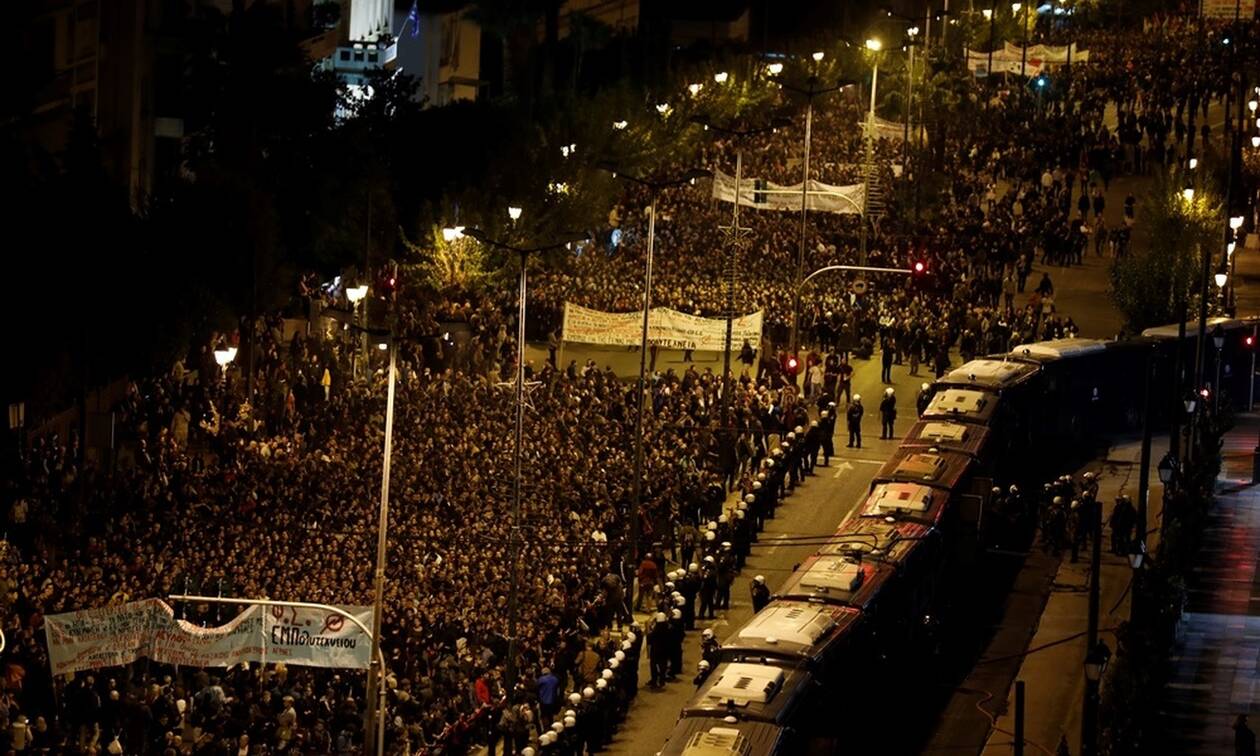 Πολυτεχνείο: Αναβολή στη δίκη των συλληφθέντων στα Εξάρχεια