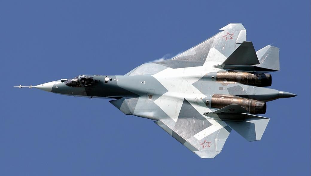 Su-57: Εξοπλίζει η Ρωσία το stealth μαχητικό της με νέο πύραυλο αέρος-αέρος; (φώτο)