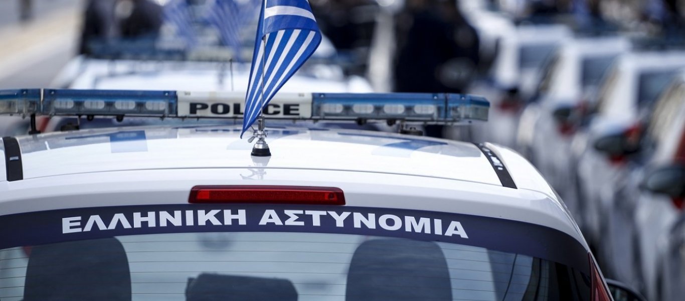 Ηλεία: Επίθεση με χημικό οξύ σε αμάξι προέδρου φιλοζωικής (φώτο)