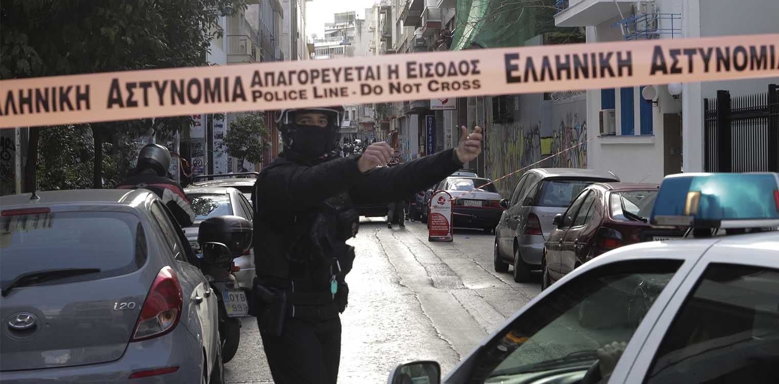 Σφαγή αλλοδαπών στη Μενάνδρου: 40 προσαγωγές και δύο συλλήψεις από την ΕΛ.ΑΣ