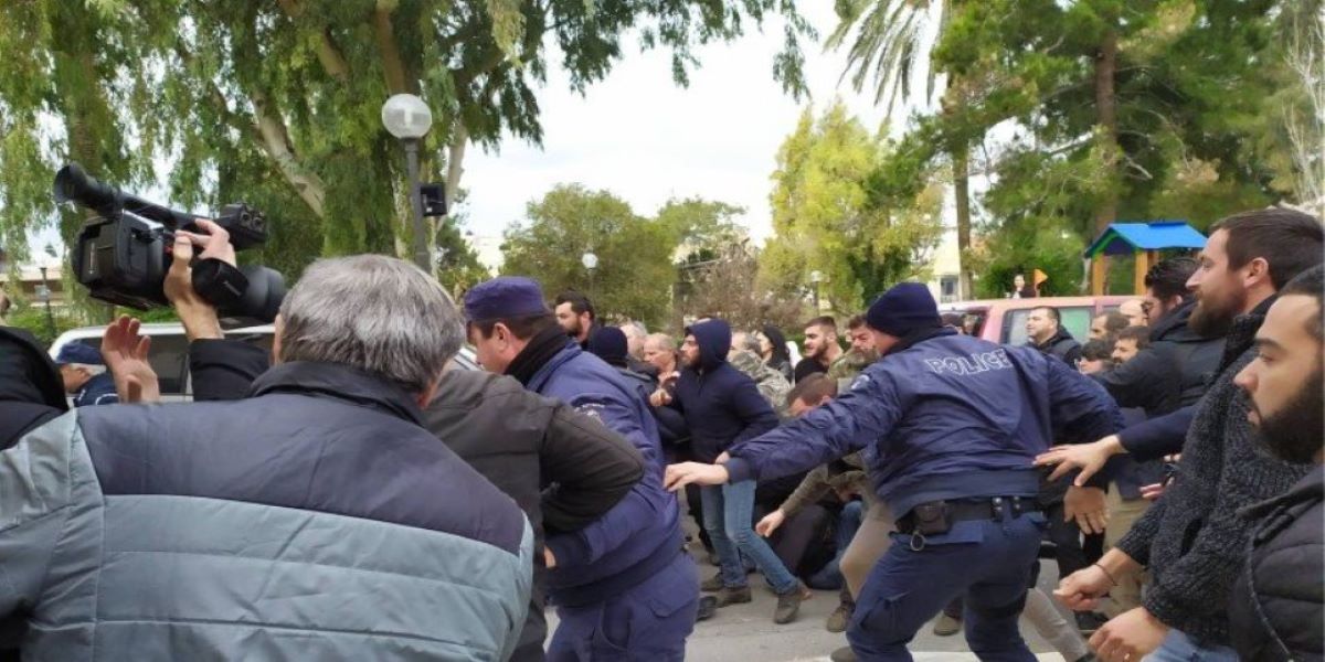 Έγκλημα στο Λασίθι: Σοβαρά επεισόδια στα δικαστήρια – Προφυλακιστέος κρίθηκε ο δράστης (upd)