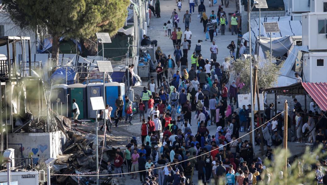 Επιμένει και στέλνει επιστολή στον Κ.Μητσοτάκη η Διεθνής Αμνηστία: «Να μεταφέρετε τους πρόσφυγες από τα νησιά»