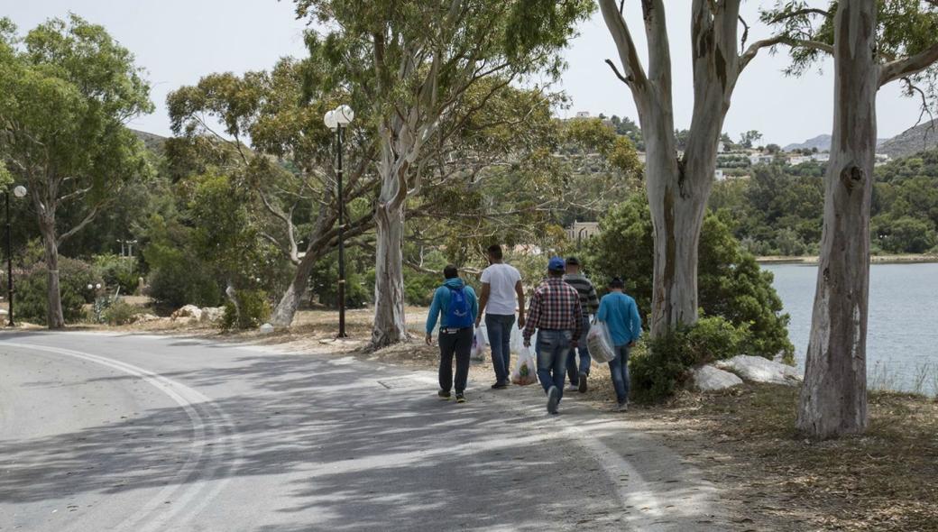 «Κραυγή αγωνίας» από κατοίκους της Λέρου για τα hotspot: «Η ζωή μας κρέμεται σε μια κλωστή»