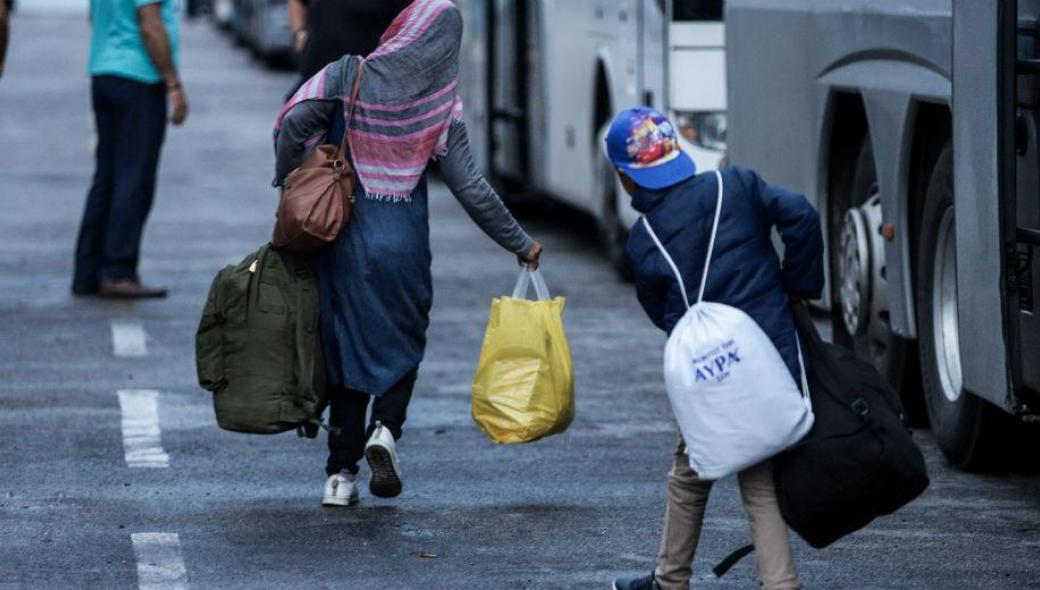 ΣτΕ: Δικαίωσε 3 Αφγανές με 8 παιδιά οι οποίες ζήτησαν να μην εφαρμοστεί η αναστολή αποδοχής αιτήσεων ασύλου