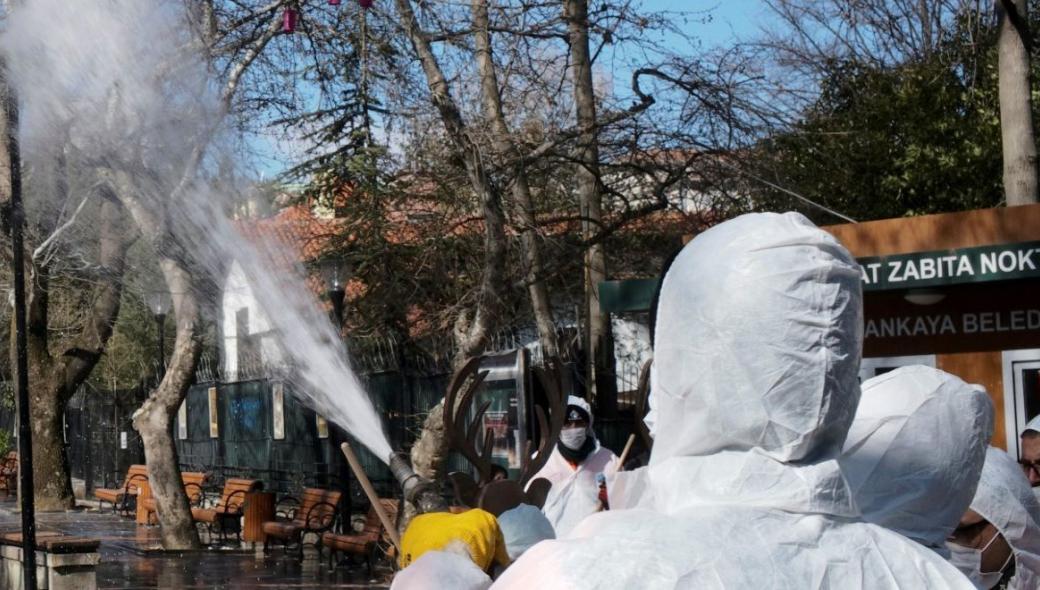 Σ. Σοϊλού: «Η Τουρκία έλαβε μέτρα πριν εκδηλωθεί η επιδημία – Εντοπίσαμε 2.863 λογαριασμούς που διαδίδουν fake news»