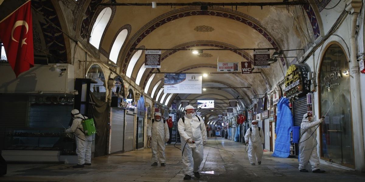 Τουρκία: Μεγάλη η εξάπλωση του κορωνοϊού – 73 νεκροί και πάνω από 3.000 κρούσματα σε 24 ώρες