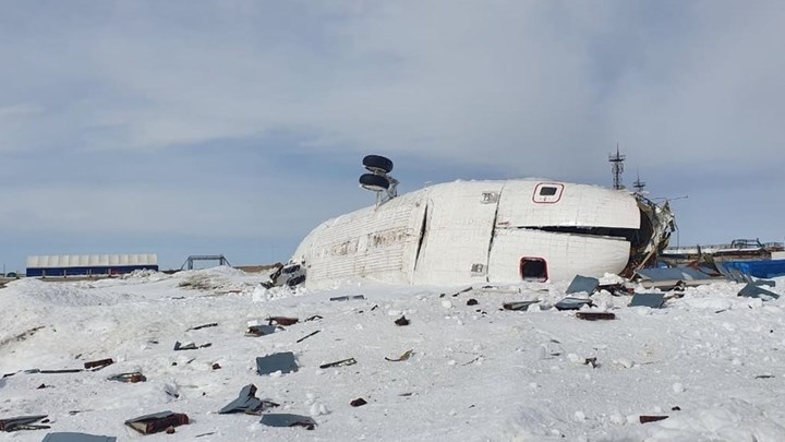 Σιβηρία: Η στιγμή όπου ελικόπτερο προχωρά σε αναγκαστική προσγείωση – 8 τραυματίες (βίντεο)