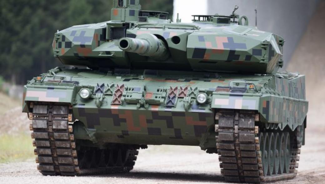 Παραδόθηκαν τα πρώτα αναβαθμισμένα Leopard 2A4 στον πολωνικό Στρατό