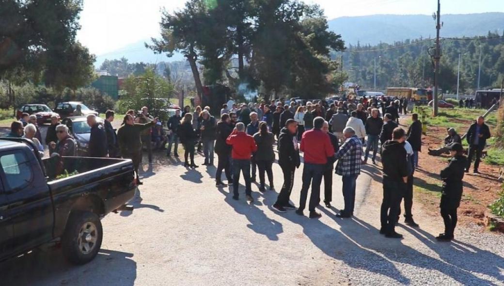 Μαλακάσα: Συλλήψεις & τραυματισμοί πολιτών λόγω παράνομων μεταναστών – Κτύπησαν και τον δήμαρχο Ωρωπού (upd)