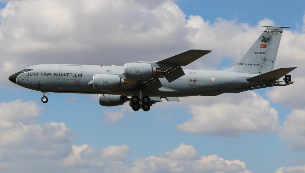 Τουρκικά KC-135R ανεφοδίασαν τα αμερικανικά B-1B  για να «γιορτάσουν» την «Βόρεια Μακεδονία» με τα ελληνικά F-16