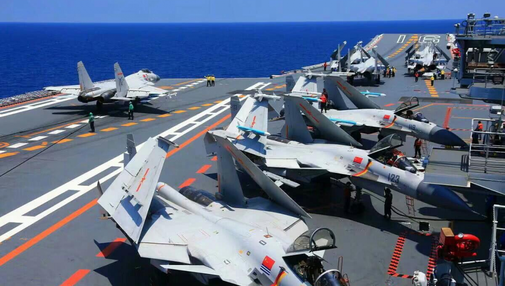 Shenyang J-15: Εντυπωσιακές εικόνες από το κινεζικό ναυτικό μαχητικό