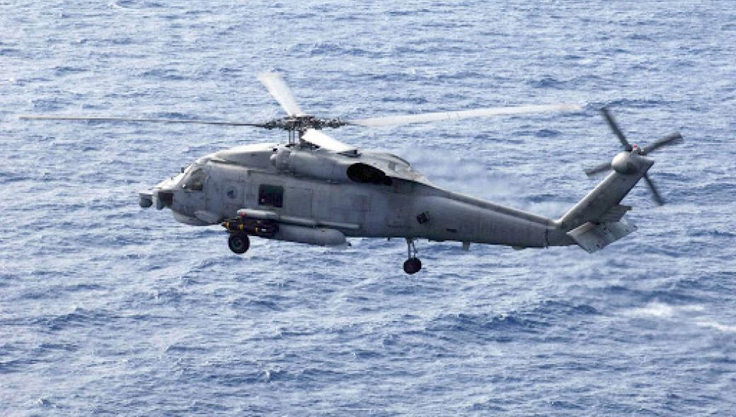 S-70B Aegean Hawk της φρεγάτας  ΛΗΜΝΟΣ ασκείται στην εξουδετέρωση εχθρικού Υ/Β