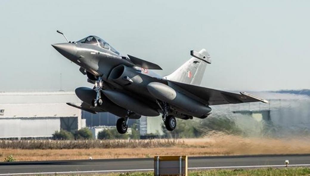 Έφτασαν στην Ινδία τα πρώτα πέντε Rafale