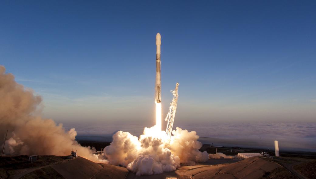 Η SpaceX Selected του Έλον Μασκ κέρδισε συμβόλαιο κατασκευής κατασκοπευτικών δορυφόρων