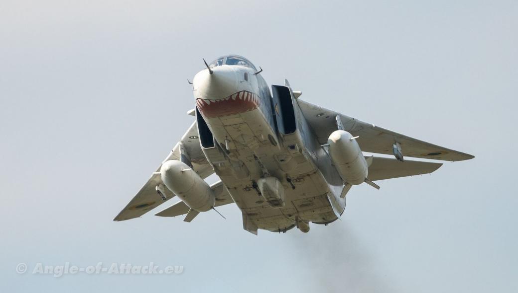 Su-24 της ρωσικής Αεροπορίας τίναξε στον αέρα αποθήκη πυρομαχικών στην Ιντλίμπ