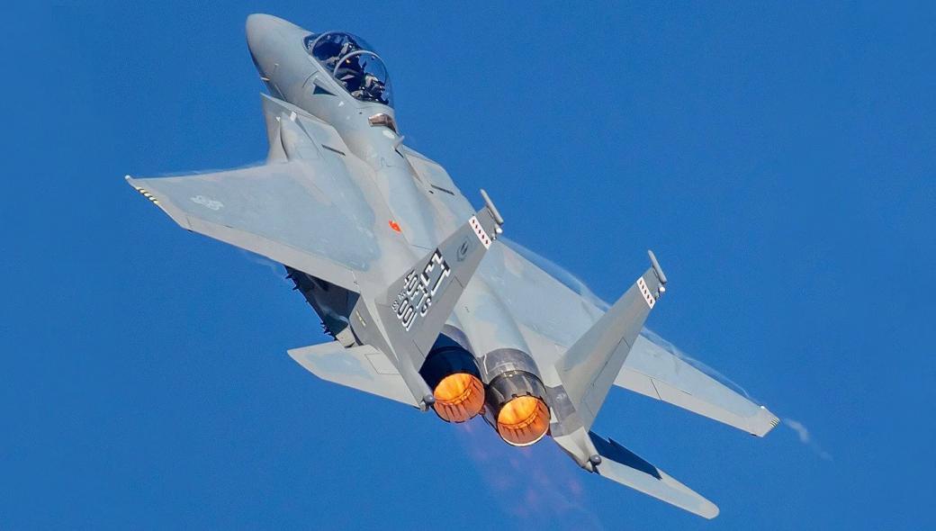 F-15E/X: Το πιο σύγχρονο Eagle που έχει πετάξει ποτέ με τα χρώματα της USAF