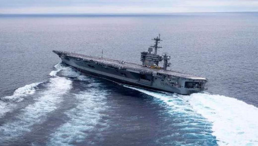 Το USS Abraham Lincoln (CVN 72) σε εντυπωσιακές μανούβρες! (βίντεο)