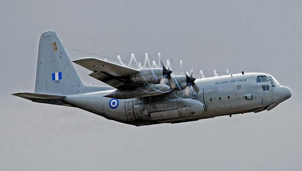 Εντυπωσιακή απογείωση μεταφορικού C-130H της ΠΑ από το αεροδρόμιο της Χίου