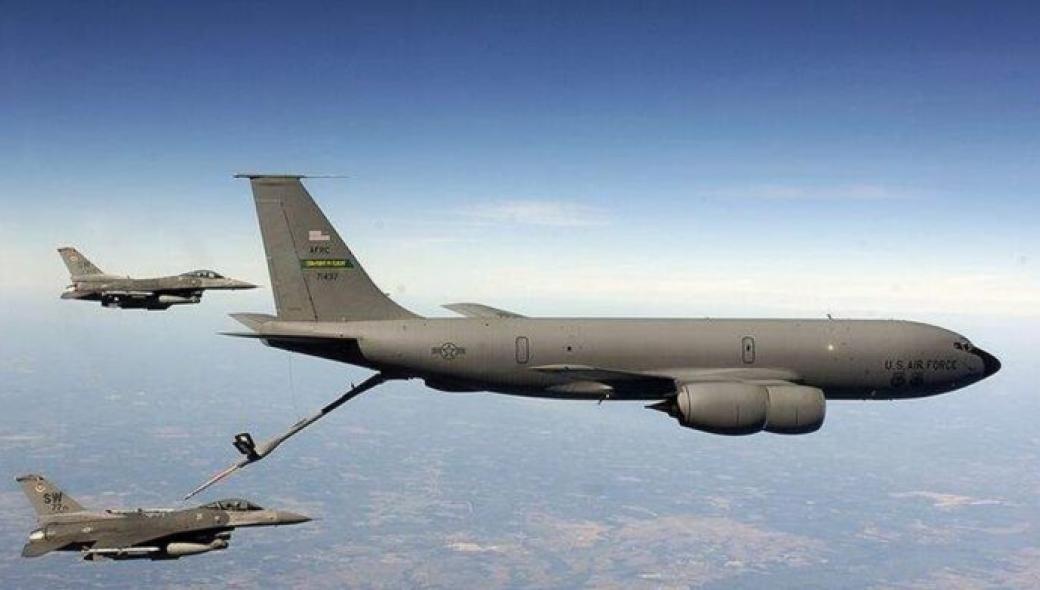 Παραδόθηκε το πρώτο ιπτάμενο τάνκερ KC-46A στην Ιαπωνία