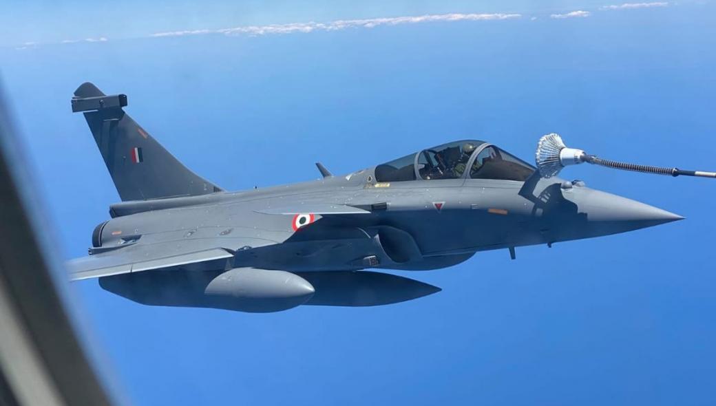 Ολοκληρώθηκαν με επιτυχία οι δοκιμές του Rafale-M από το ινδικό αεροπλανοφόρο INS «Vikrant»