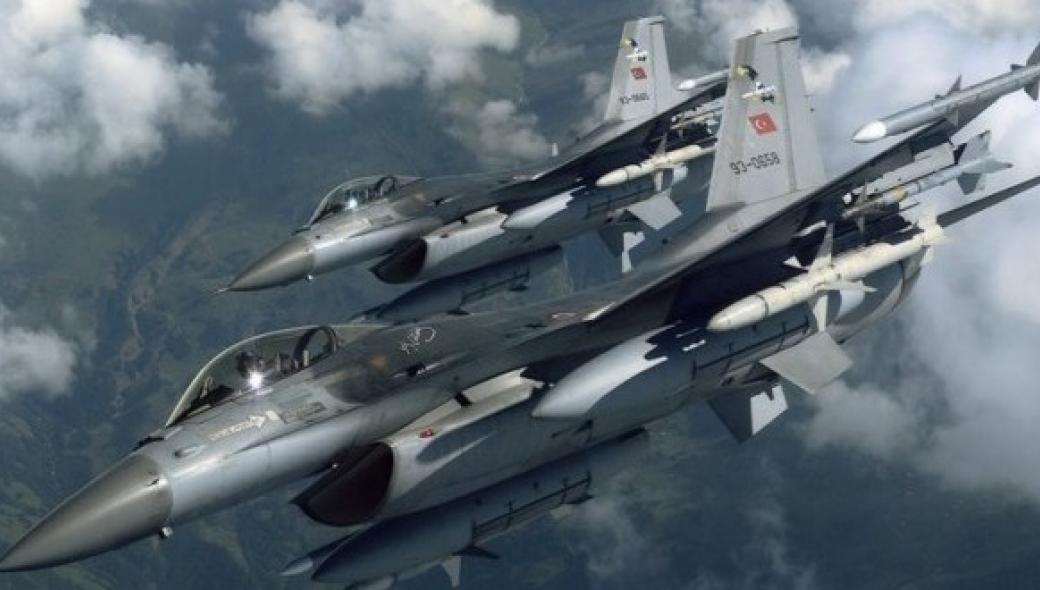 Τουρκικά F-16 πέταξαν πάνω από Ανθρωποφάγους και Μακρονήσι