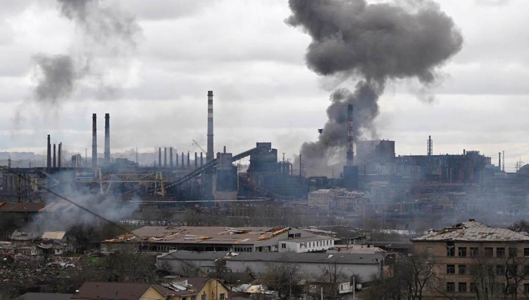 Eπίθεση στο Azovstal ετοιμάζουν οι Ρώσοι – Θέλουν να τελειώνουν