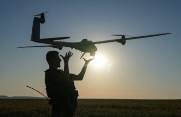 Bίντεο: Ουκρανικά drones χτυπούν Ρώσους στρατιώτες δυτικά του Κουράκοβο