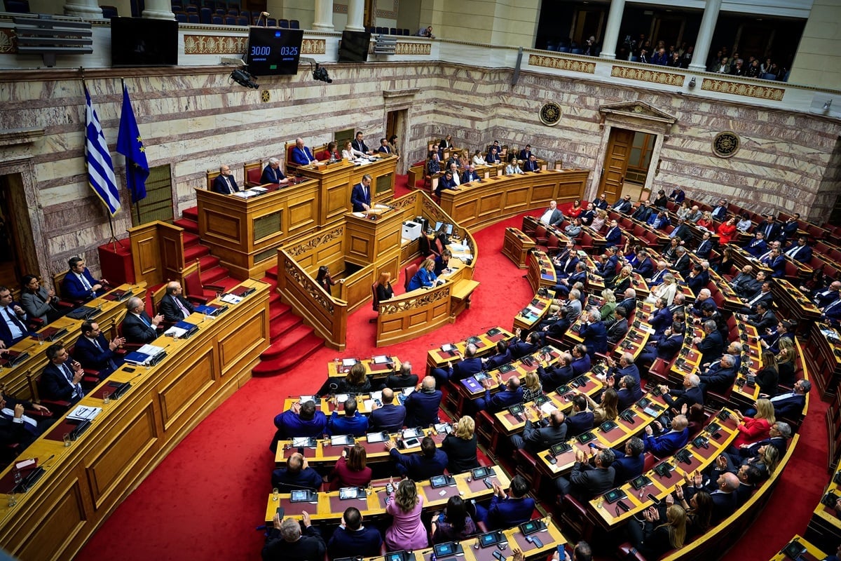 Παραίτηση Χ.Τριαντόπουλου: Πώς «ξεπλένει» το σύστημα το έγκλημα των Τεμπών – ΠΑΣΟΚ-ΣΥΡΙΖΑ οι «χρήσιμοι ανόητοι»